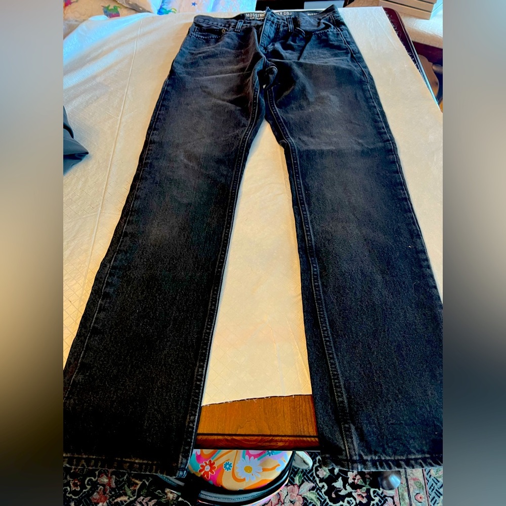 Mossimo mens jeans Slim Straight 30 waist 32 length